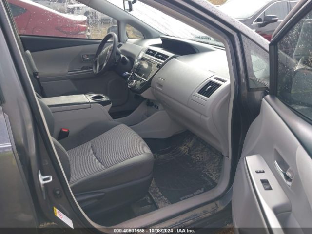 Photo 4 VIN: JTDZN3EU6HJ059226 - TOYOTA PRIUS V 