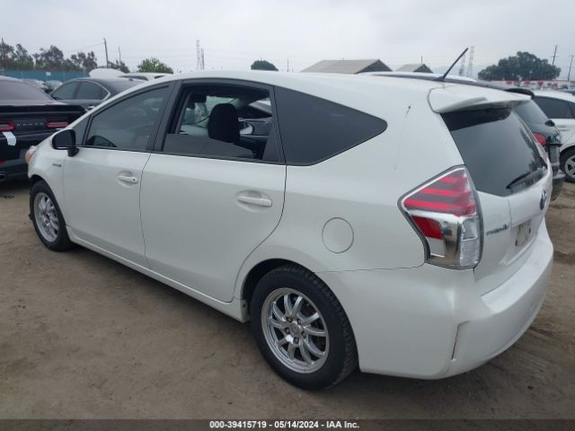 Photo 2 VIN: JTDZN3EU6HJ072722 - TOYOTA PRIUS V 