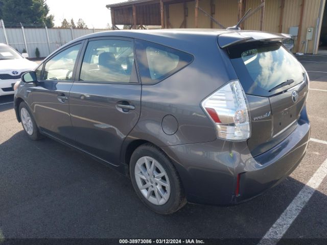 Photo 2 VIN: JTDZN3EU7C3021100 - TOYOTA PRIUS V 