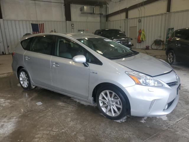 Photo 3 VIN: JTDZN3EU7C3056395 - TOYOTA PRIUS V 