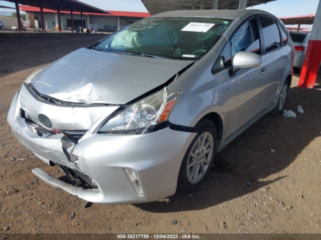 Photo 1 VIN: JTDZN3EU7C3056980 - TOYOTA PRIUS V 