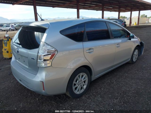 Photo 3 VIN: JTDZN3EU7C3056980 - TOYOTA PRIUS V 