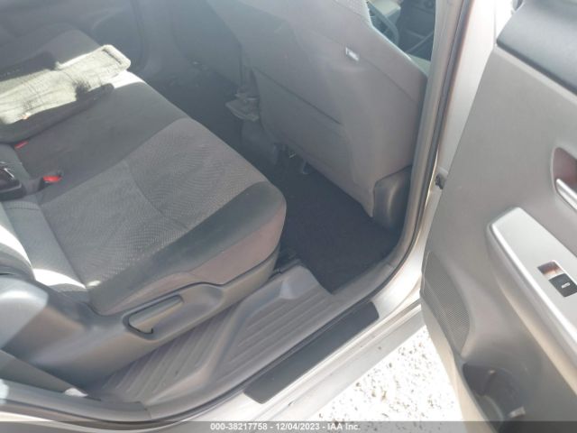 Photo 7 VIN: JTDZN3EU7C3056980 - TOYOTA PRIUS V 