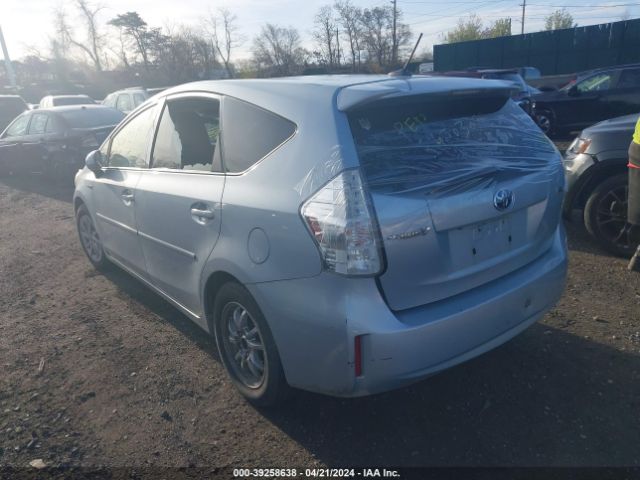 Photo 2 VIN: JTDZN3EU7C3056994 - TOYOTA PRIUS V 