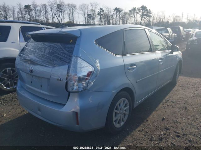 Photo 3 VIN: JTDZN3EU7C3056994 - TOYOTA PRIUS V 