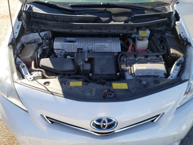 Photo 6 VIN: JTDZN3EU7C3077716 - TOYOTA PRIUS V 