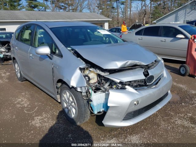 Photo 5 VIN: JTDZN3EU7C3135288 - TOYOTA PRIUS V 