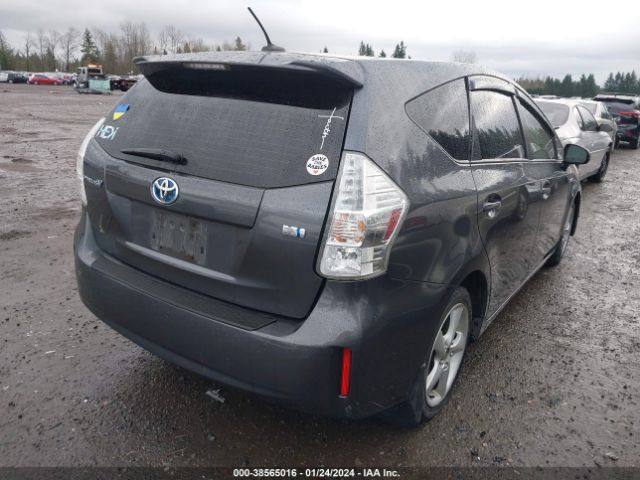 Photo 3 VIN: JTDZN3EU7C3151538 - TOYOTA PRIUS V 