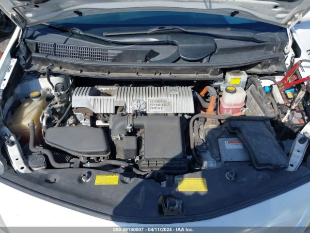 Photo 9 VIN: JTDZN3EU7C3156173 - TOYOTA PRIUS V 