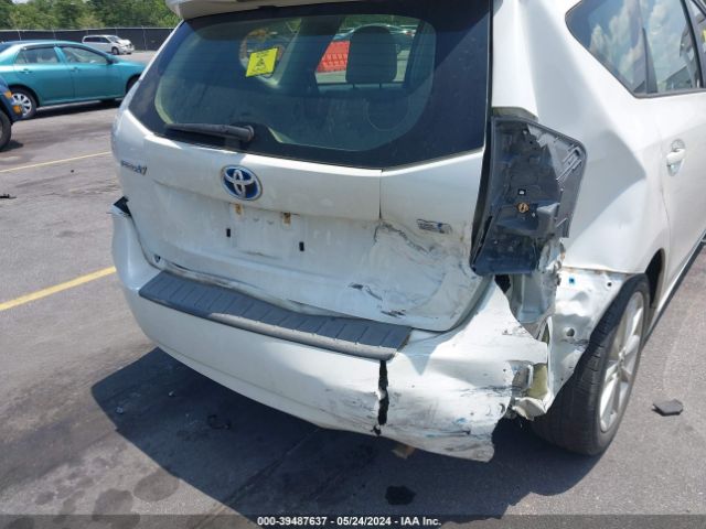 Photo 5 VIN: JTDZN3EU7E3333260 - TOYOTA PRIUS V 