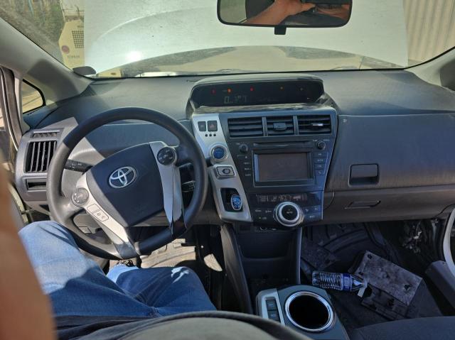 Photo 8 VIN: JTDZN3EU7EJ008510 - TOYOTA PRIUS V 