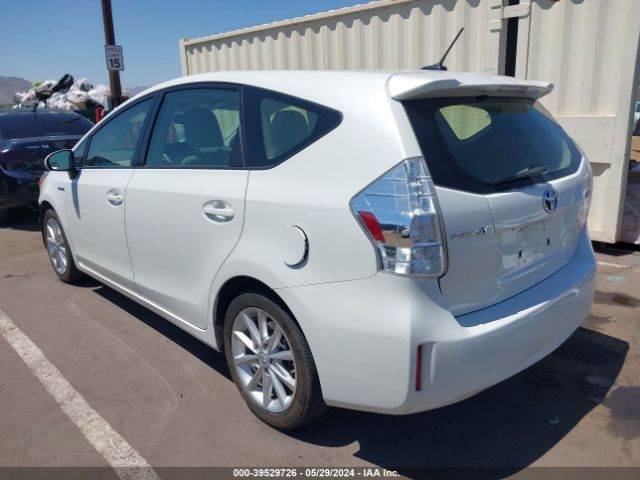 Photo 2 VIN: JTDZN3EU7EJ015277 - TOYOTA PRIUS V 