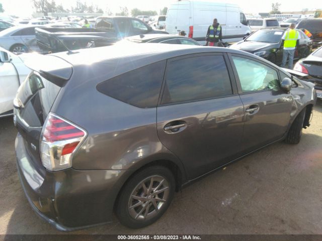 Photo 3 VIN: JTDZN3EU7FJ020092 - TOYOTA PRIUS V 