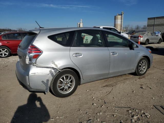 Photo 2 VIN: JTDZN3EU7FJ021064 - TOYOTA PRIUS V 