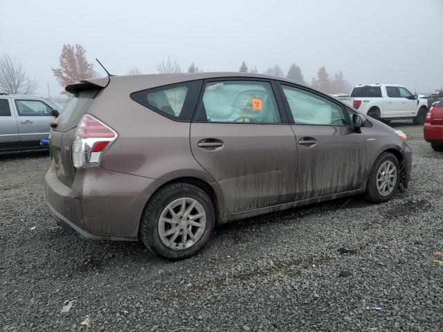 Photo 2 VIN: JTDZN3EU7FJ033585 - TOYOTA PRIUS V 