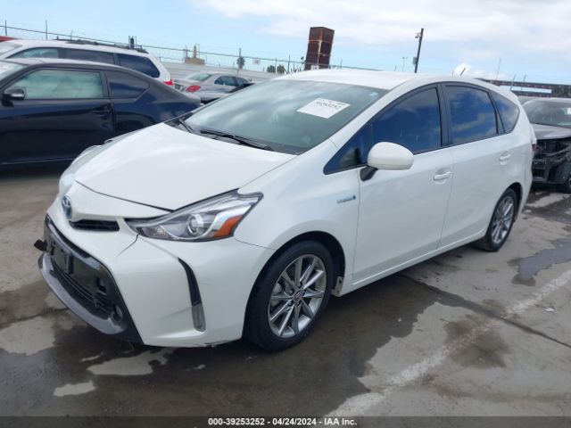 Photo 1 VIN: JTDZN3EU7GJ047567 - TOYOTA PRIUS V 