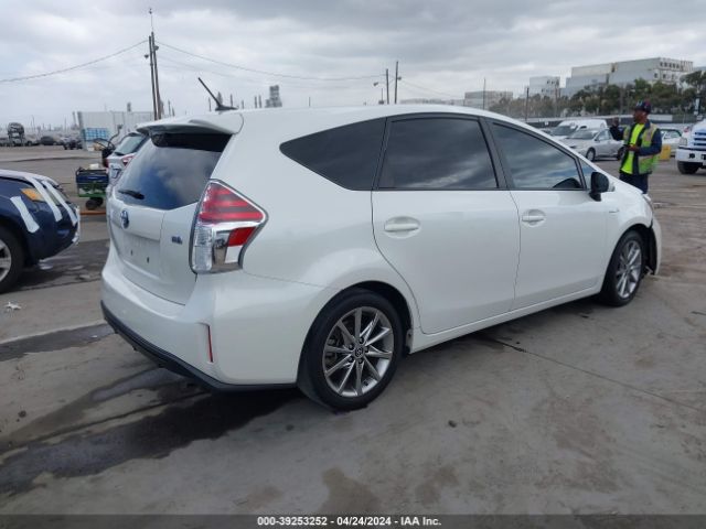 Photo 3 VIN: JTDZN3EU7GJ047567 - TOYOTA PRIUS V 