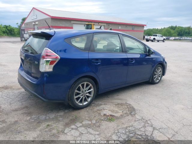 Photo 3 VIN: JTDZN3EU7HJ061826 - TOYOTA PRIUS V 