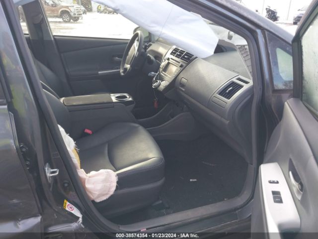 Photo 4 VIN: JTDZN3EU8C3092127 - TOYOTA PRIUS V 