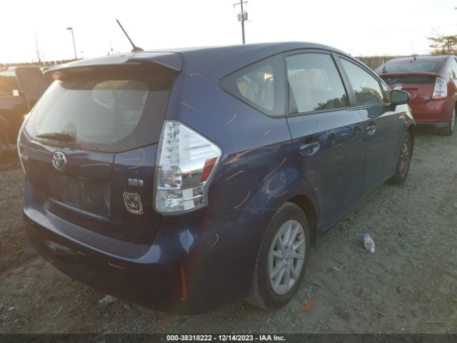 Photo 3 VIN: JTDZN3EU8C3123859 - TOYOTA PRIUS V 