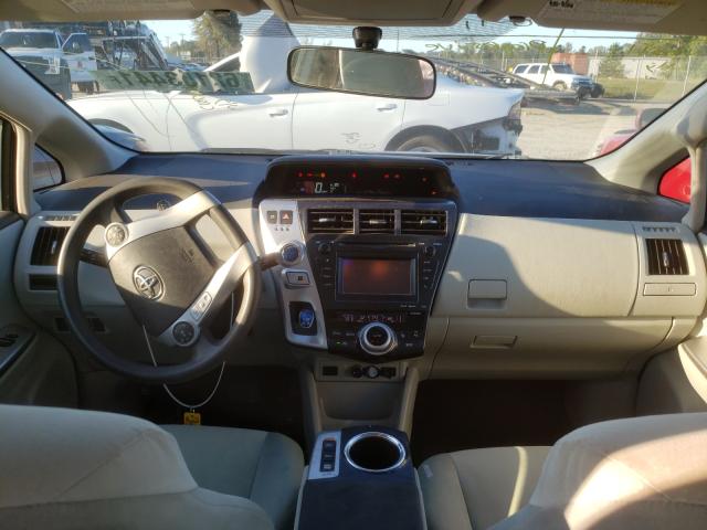 Photo 8 VIN: JTDZN3EU8C3141021 - TOYOTA PRIUS V 