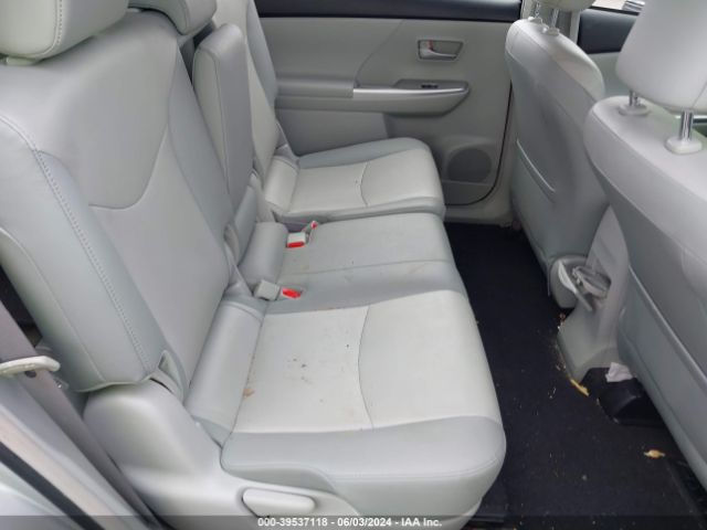 Photo 7 VIN: JTDZN3EU8D3230220 - TOYOTA PRIUS V 