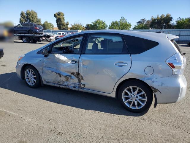 Photo 1 VIN: JTDZN3EU8D3240956 - TOYOTA PRIUS V 