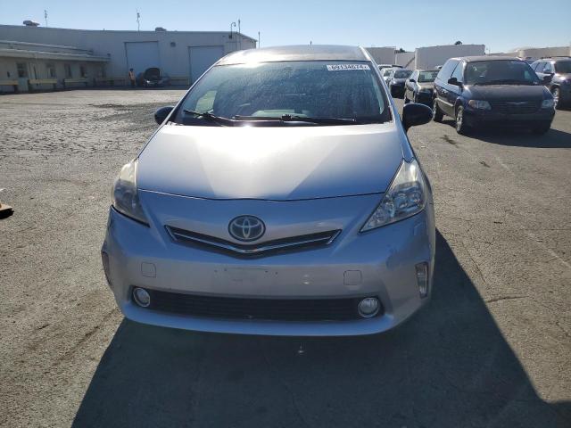 Photo 4 VIN: JTDZN3EU8D3240956 - TOYOTA PRIUS V 