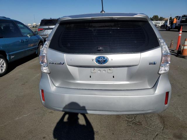 Photo 5 VIN: JTDZN3EU8D3240956 - TOYOTA PRIUS V 