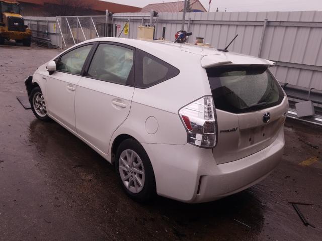 Photo 2 VIN: JTDZN3EU8D3247048 - TOYOTA PRIUS V 