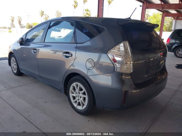 Photo 2 VIN: JTDZN3EU8D3266652 - TOYOTA PRIUS V 