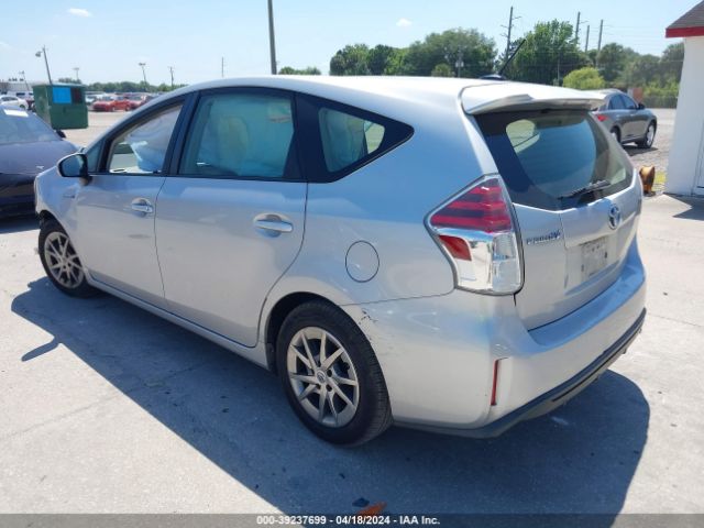 Photo 2 VIN: JTDZN3EU8FJ018612 - TOYOTA PRIUS V 