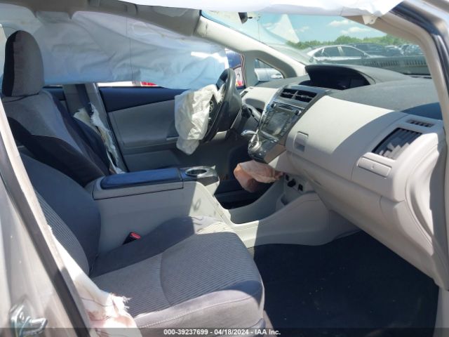 Photo 4 VIN: JTDZN3EU8FJ018612 - TOYOTA PRIUS V 