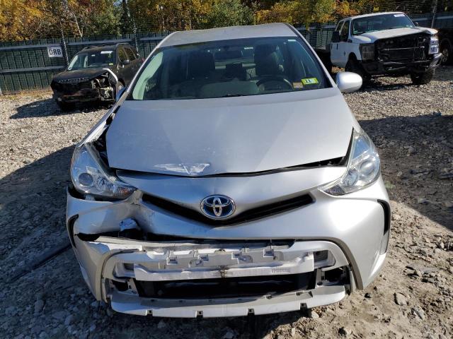 Photo 4 VIN: JTDZN3EU8FJ024054 - TOYOTA PRIUS V 