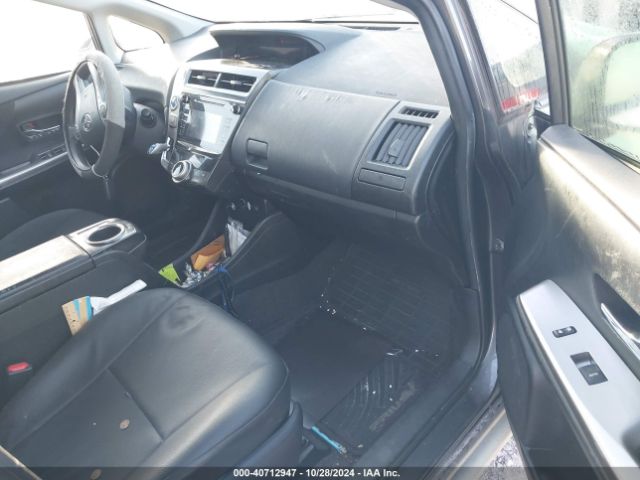 Photo 4 VIN: JTDZN3EU8FJ033451 - TOYOTA PRIUS V 