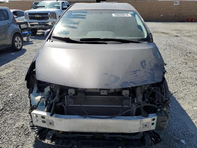 Photo 4 VIN: JTDZN3EU8FJ034972 - TOYOTA PRIUS V 