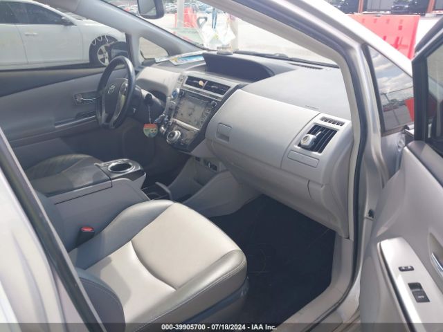 Photo 4 VIN: JTDZN3EU8GJ047996 - TOYOTA PRIUS V 