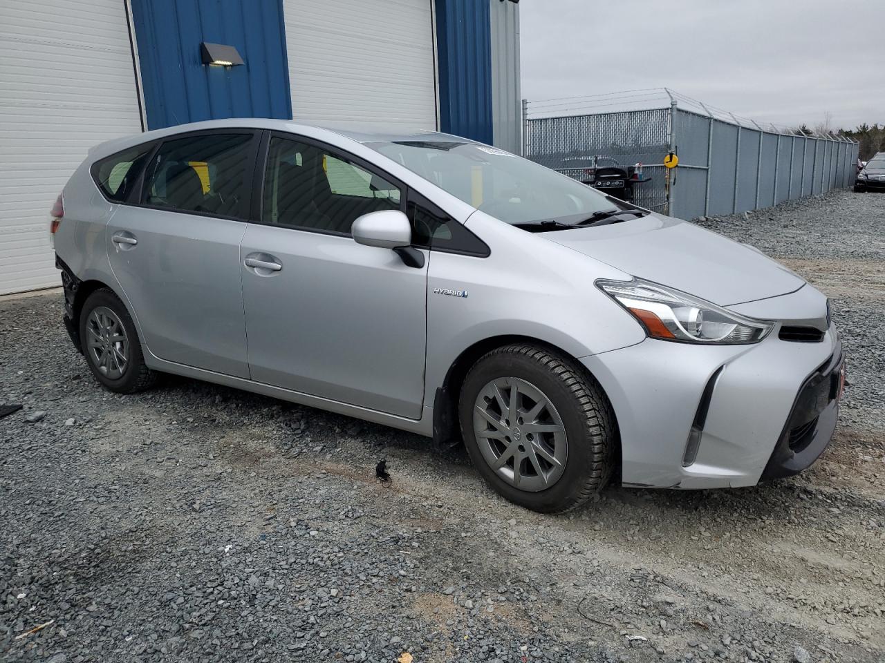 Photo 3 VIN: JTDZN3EU8JJ074736 - TOYOTA PRIUS 