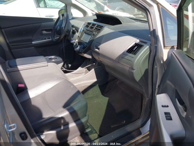 Photo 4 VIN: JTDZN3EU9C3041834 - TOYOTA PRIUS V 