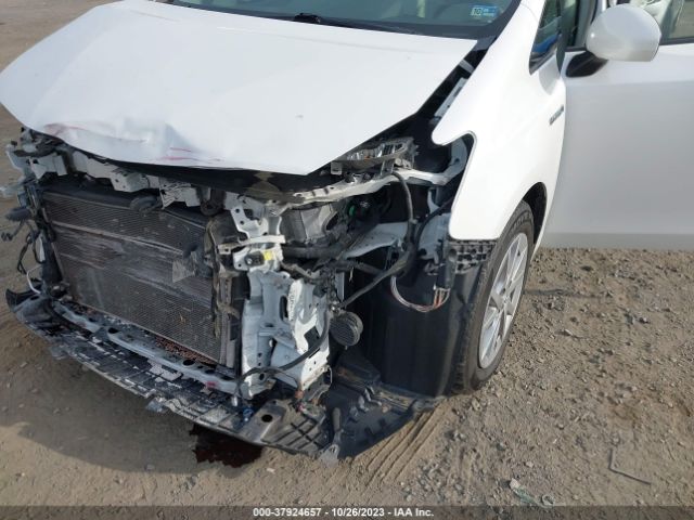 Photo 5 VIN: JTDZN3EU9C3048055 - TOYOTA PRIUS V 