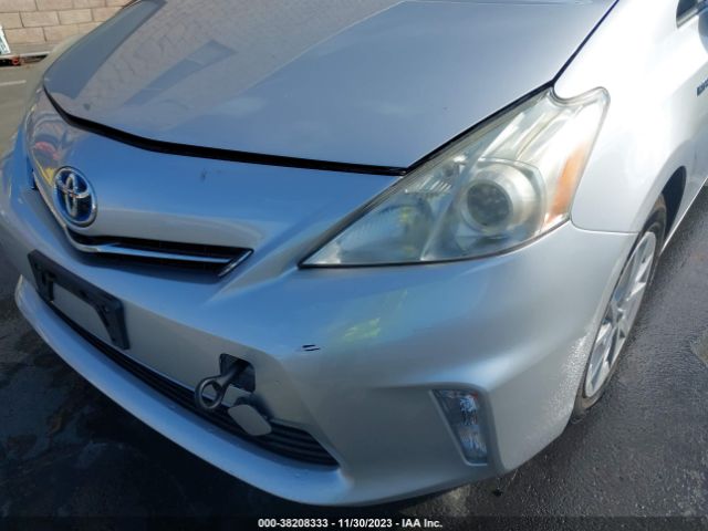 Photo 5 VIN: JTDZN3EU9C3073053 - TOYOTA PRIUS V 