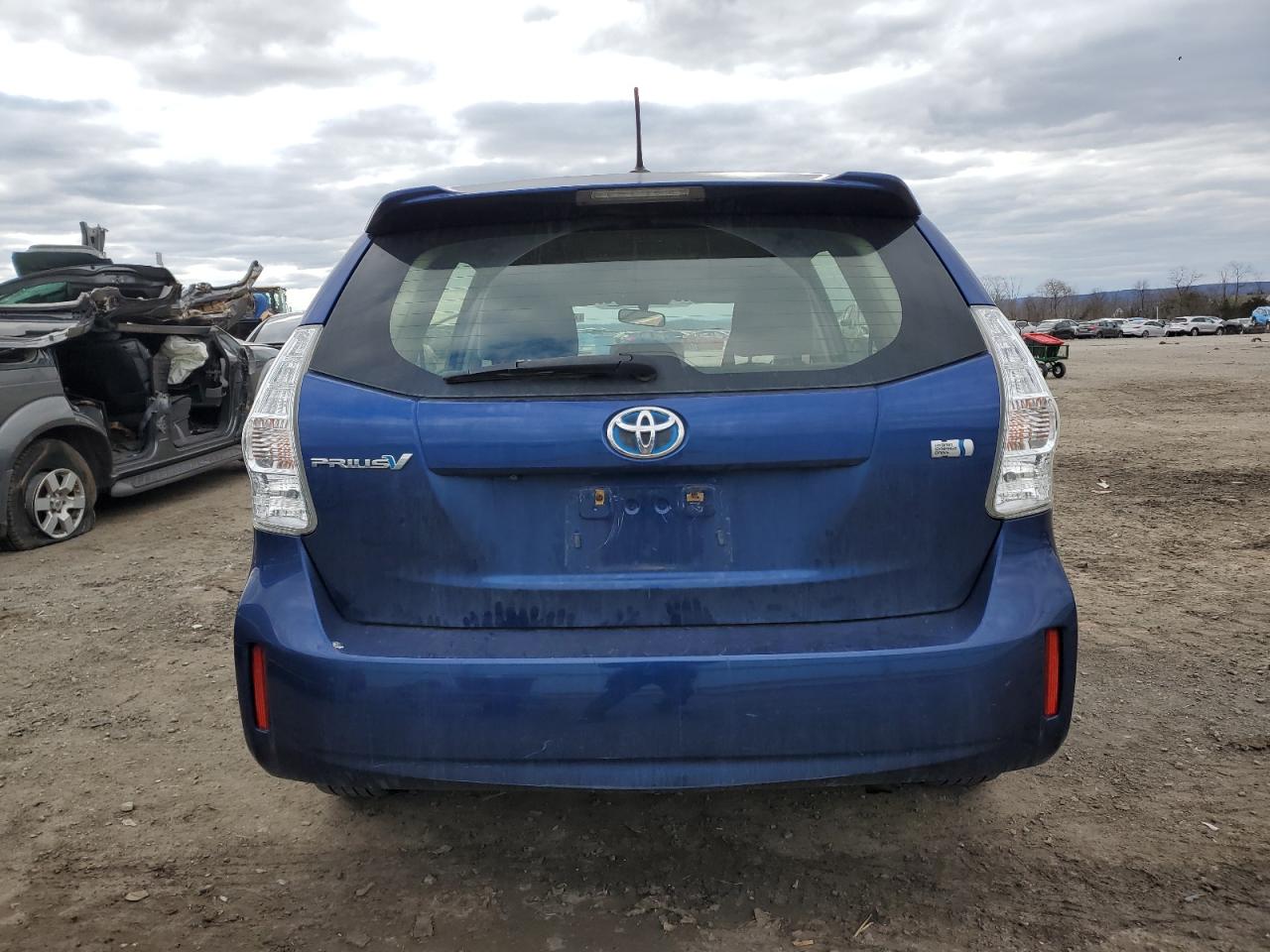 Photo 5 VIN: JTDZN3EU9C3111106 - TOYOTA PRIUS 