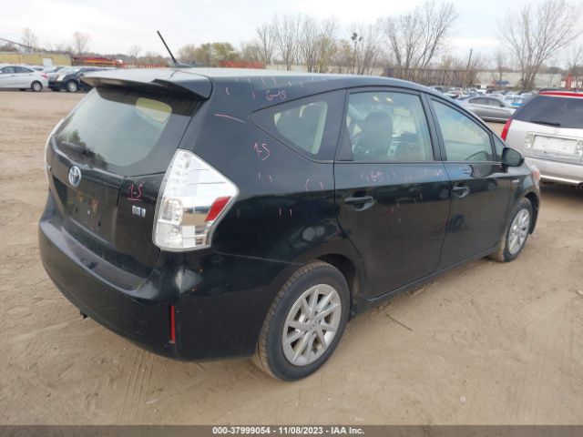 Photo 3 VIN: JTDZN3EU9C3155381 - TOYOTA PRIUS V 