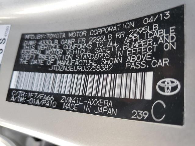 Photo 12 VIN: JTDZN3EU9D3258382 - TOYOTA PRIUS 