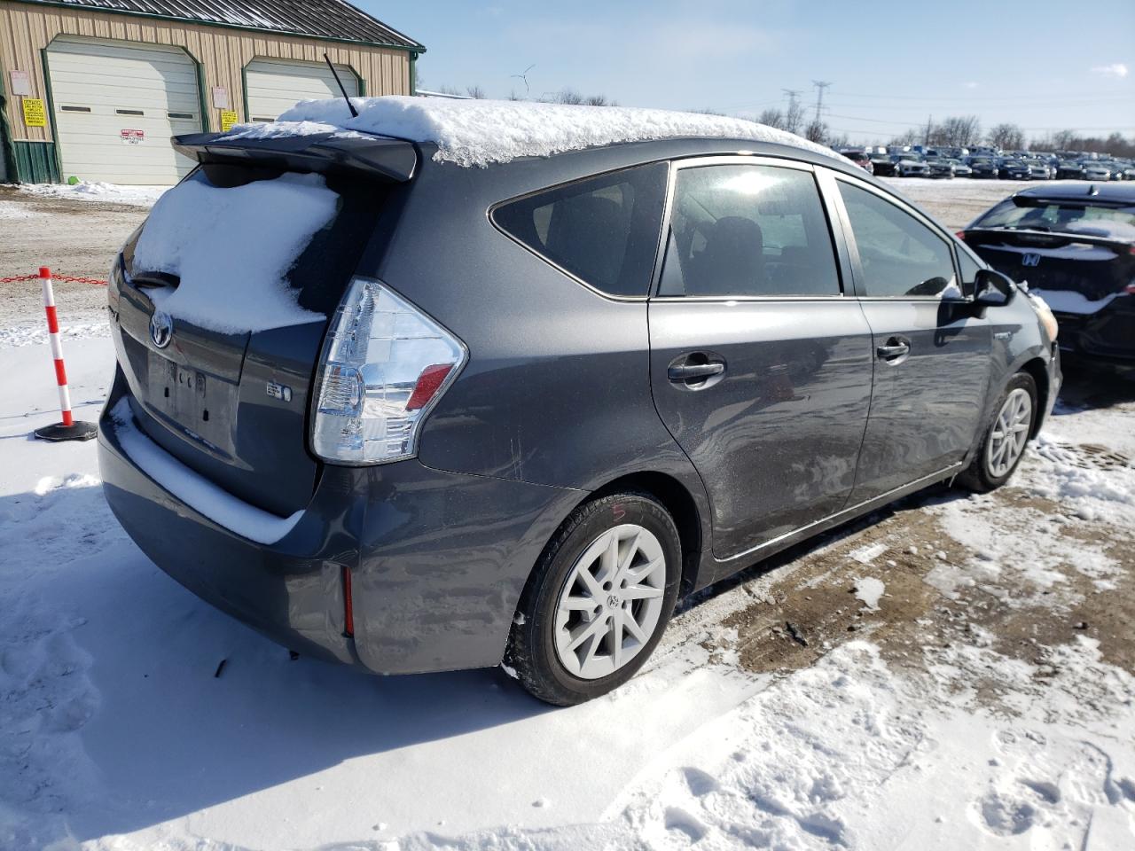 Photo 2 VIN: JTDZN3EU9E3327363 - TOYOTA PRIUS 