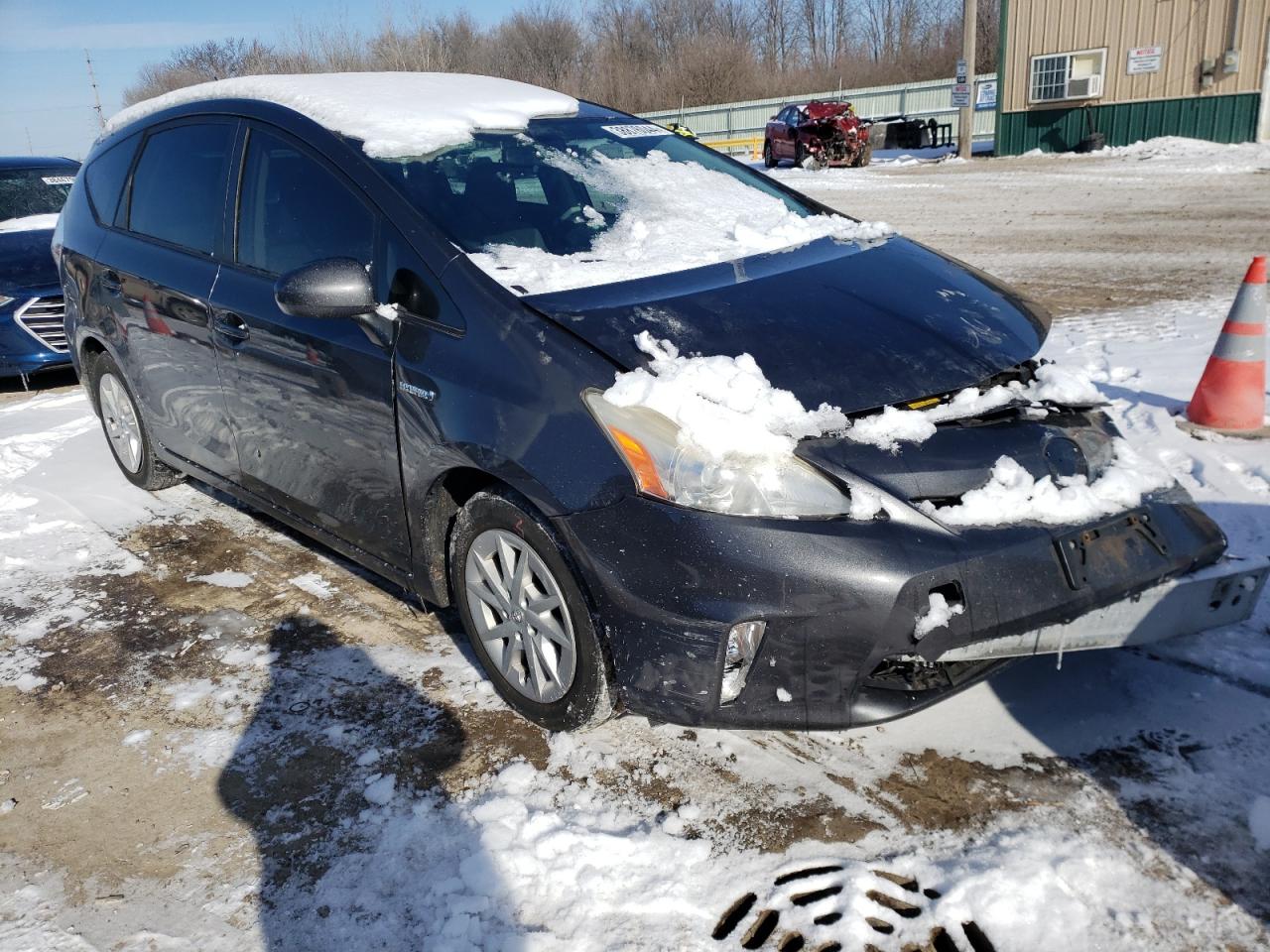 Photo 3 VIN: JTDZN3EU9E3327363 - TOYOTA PRIUS 