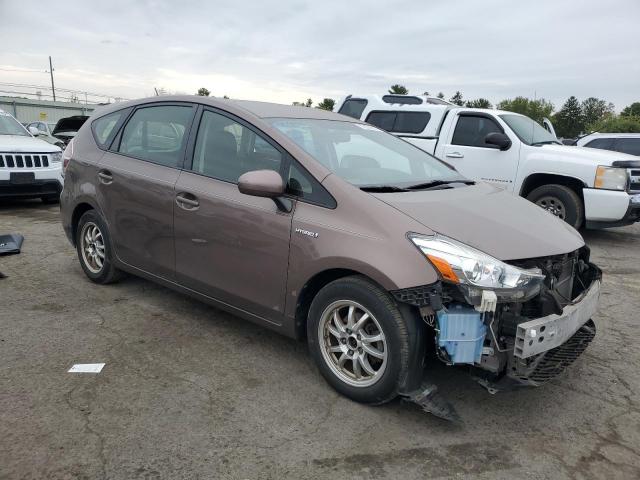 Photo 3 VIN: JTDZN3EU9FJ027884 - TOYOTA PRIUS V 