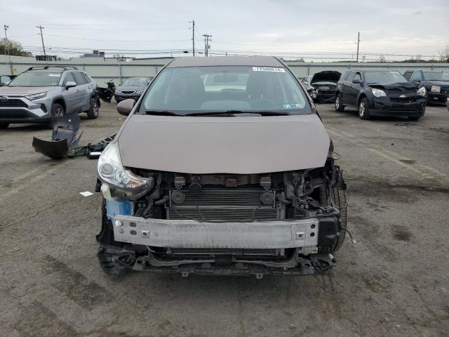 Photo 4 VIN: JTDZN3EU9FJ027884 - TOYOTA PRIUS V 