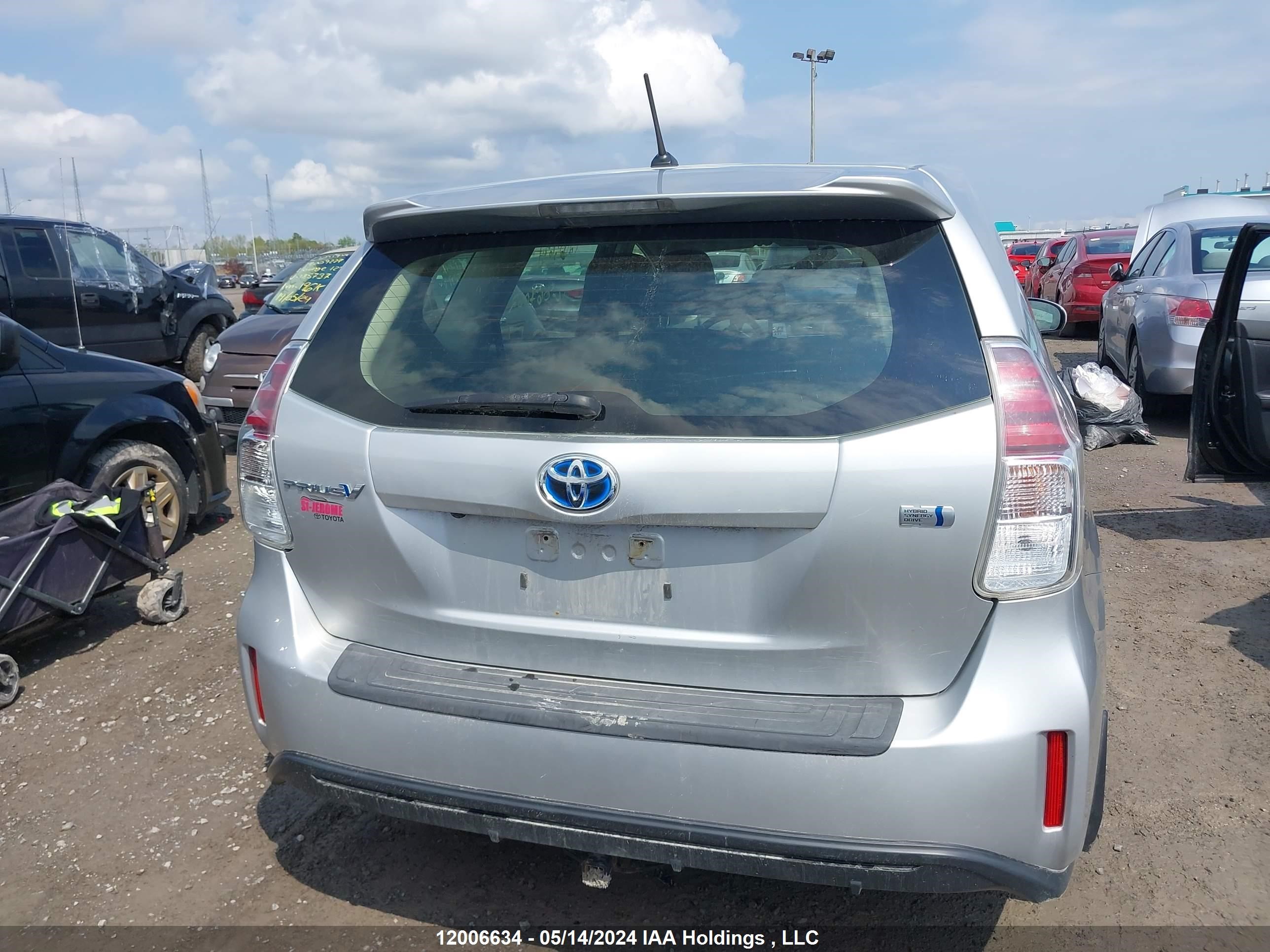 Photo 15 VIN: JTDZN3EU9HJ067062 - TOYOTA PRIUS V (+) 