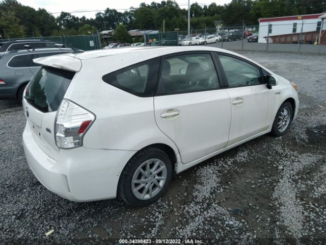 Photo 3 VIN: JTDZN3EUXC3018191 - TOYOTA PRIUS V 